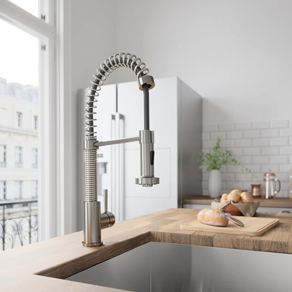 Edison 19'' H Single Handle Pull-Down Sprayer Kitchen Faucet in Stainless Steel-VG02001ST