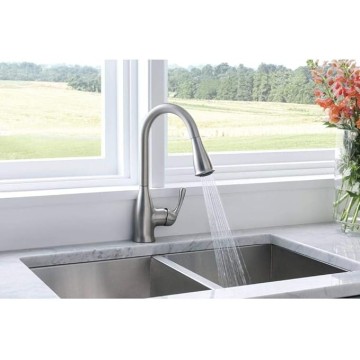 Kaden Spot Resist Stainless One-Handle Transitional Kitchen Pulldown Faucet with Reflex and Power Clean Spray Technology, 87966SRS