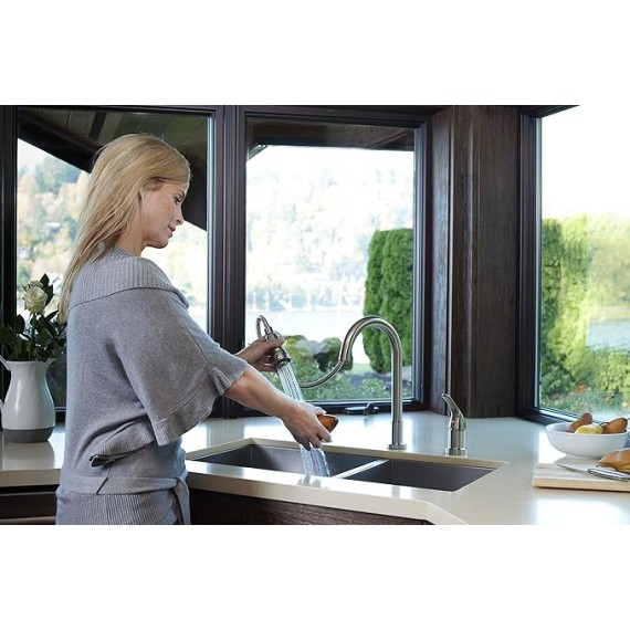 Grandview Pull-Down Kitchen Sink Faucet with Soap Dispenser (Brushed Satin Nickel)