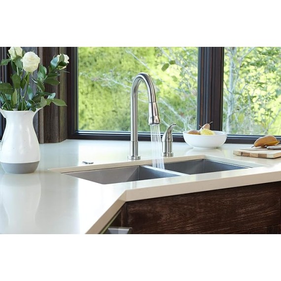 Grandview Pull-Down Kitchen Sink Faucet with Soap Dispenser (Brushed Satin Nickel)