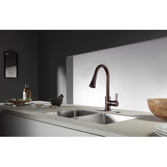 LS8725CTL Continental Single-Handle Pull-Down Kitchen Faucet, 8-3/8" in Spout Reach, Oil Rubbed Bronze