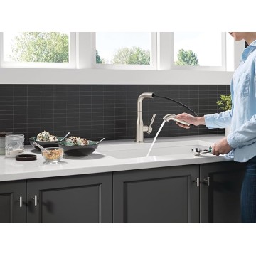 Faucet Almari Pull-Out Kitchen Faucet, Brushed Nickel Kitchen Faucets with Pull-Out Sprayer, Kitchen Sink Faucet, Faucet for Kitchen Sink with Magnetic Docking, Stainless 16943-SS-DST
